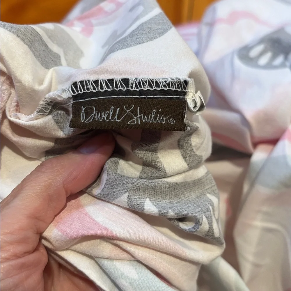 DWELL STUDIOS *Full* Medallion Print Duvet Cover Pink Gray